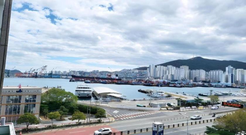 Busan Connect Ocean Hotel Екстер'єр фото